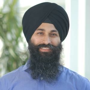 Meet your Posher, Parminder